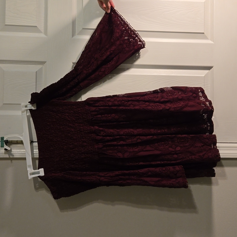 Smocked off the shoulder burgundy flowy blouse with lace details - Medium